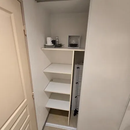 Avec Piscine 2-4 Personnes A Deux Pas Du Port Apartman *