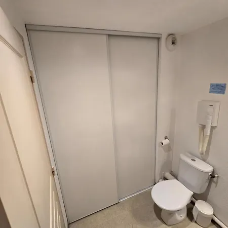 Apartman Avec Piscine 2-4 Personnes A Deux Pas Du Port *